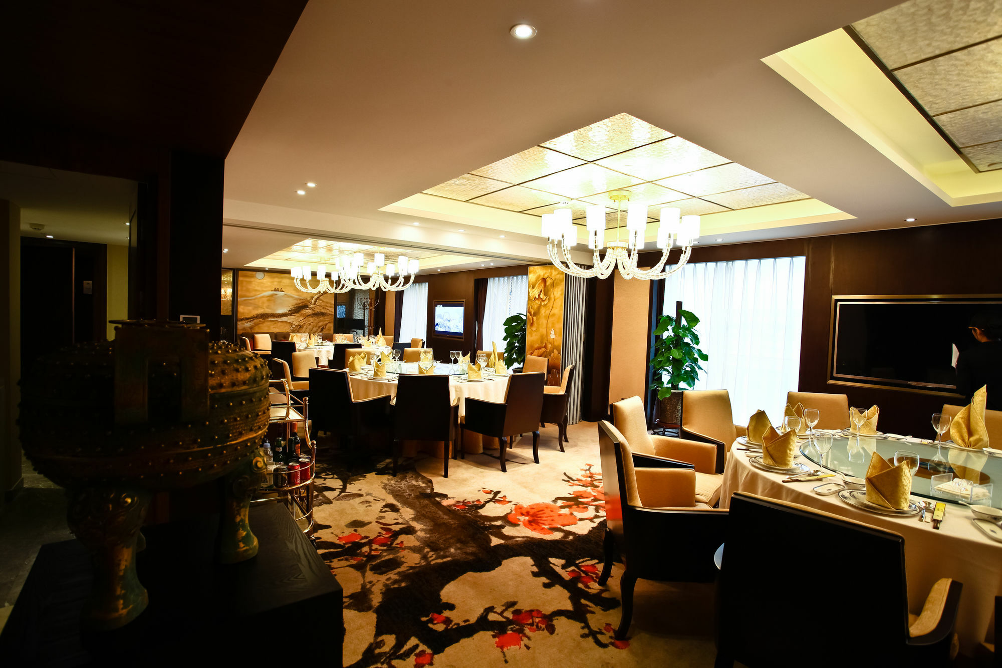 Celebrity Upper Class Hotel Chengdu Exterior photo